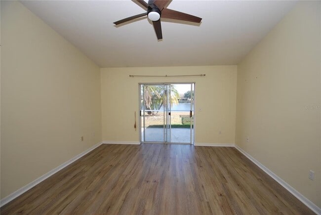 Building Photo - 1626 Compton St