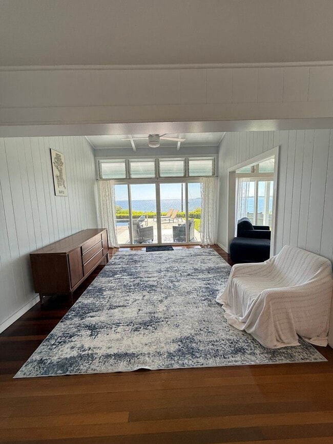 Building Photo - Honolii Fully Furnished Residence