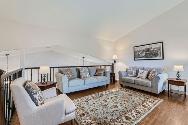 Building Photo - Stunning 4 BDR Fully Furnished Home in Broomfield