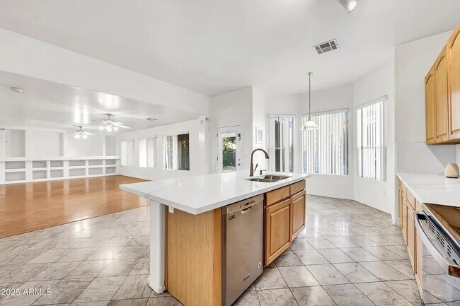 Building Photo - 1342 N McKenna Ln