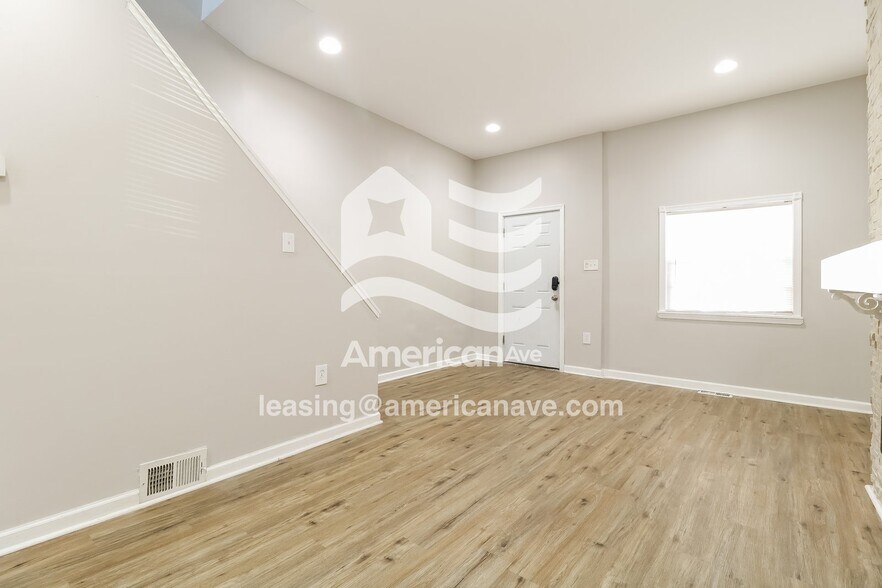 Building Photo - 2034 W Atlantic St