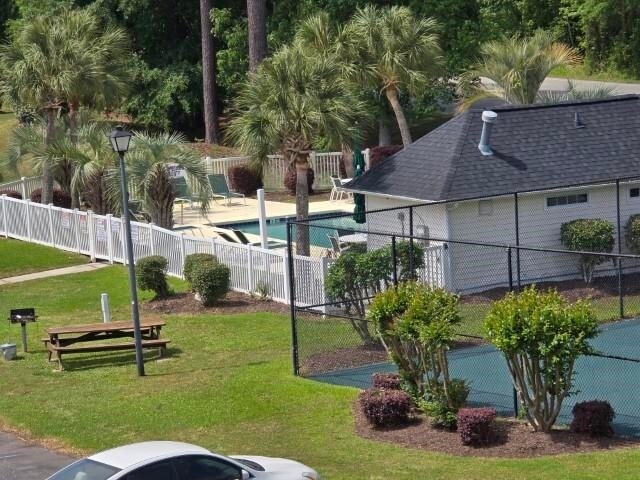 Building Photo - 640 River Oaks Dr