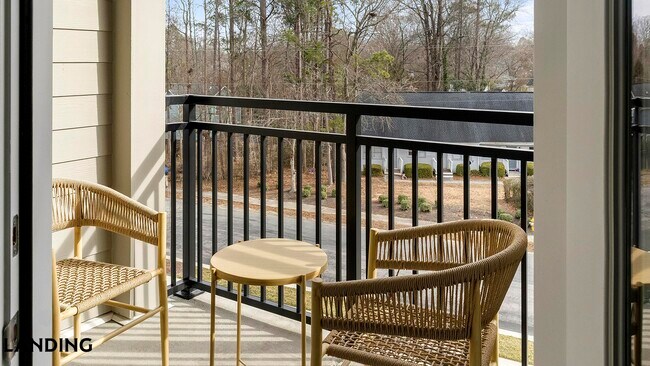 Building Photo - 2110 Birkhall St