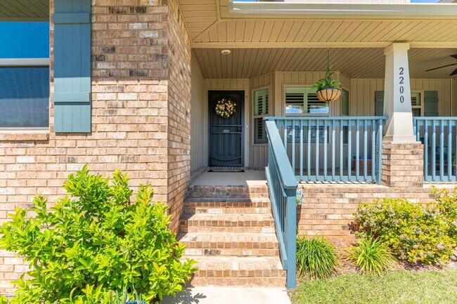 Building Photo - 2200 Jernigan Dr