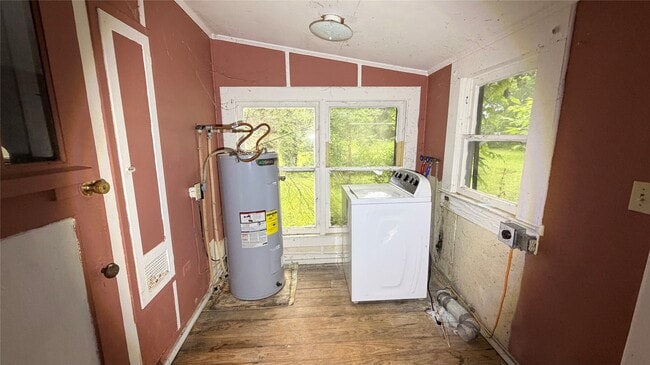 Building Photo - 1501 S Columbia Dr