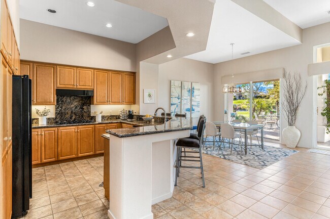 Building Photo - 701 Indian Ridge Dr