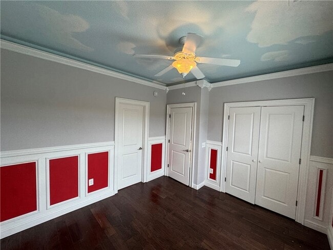 Building Photo - 407 Lyndal Ln