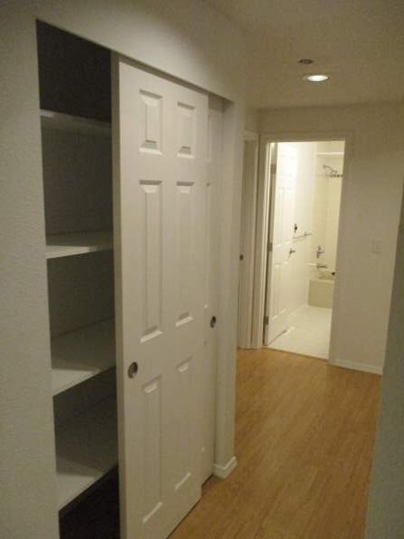 Building Photo - Wonderful 3 Bedroom Rambler in West Park E...