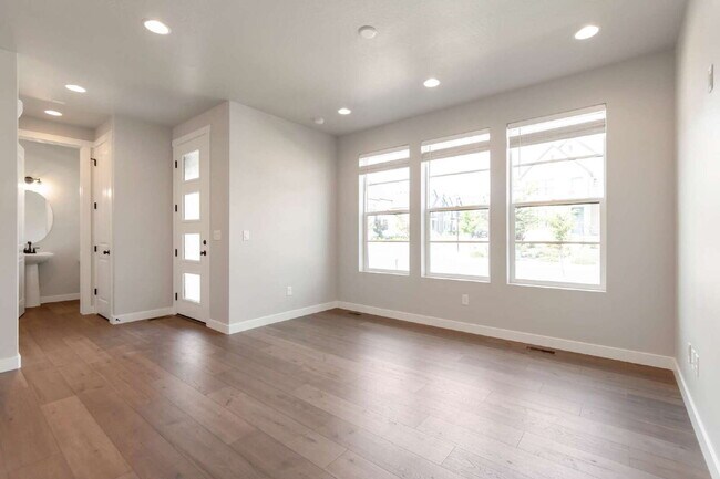 Building Photo - Brand New 3BD 3BA Holbrook Home w/ Finished Basement -Corner Lot