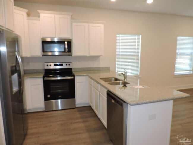 Building Photo - 9635 Nature Creek Blvd