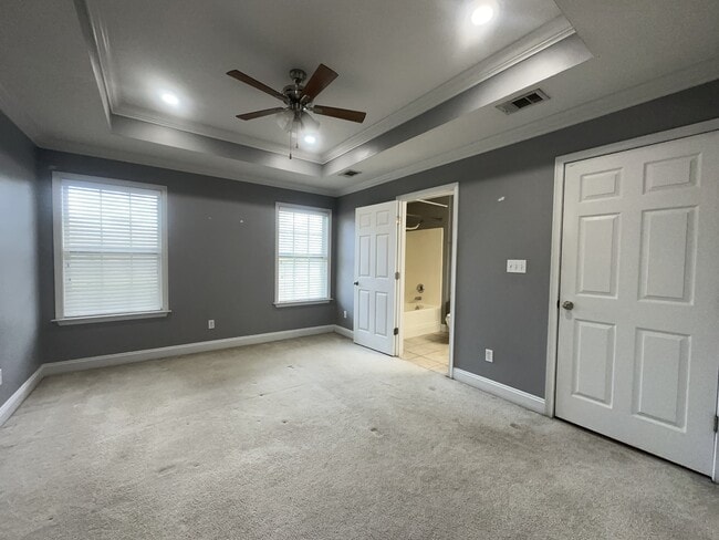 Building Photo - 46 Live Oak Trail