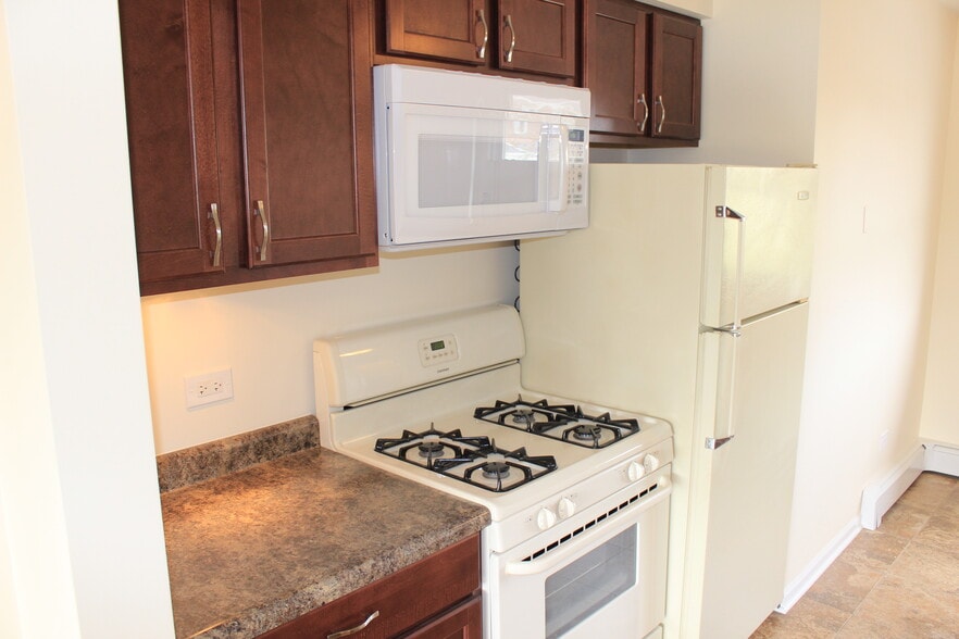 Building Photo - 14437 S Ravinia Ave