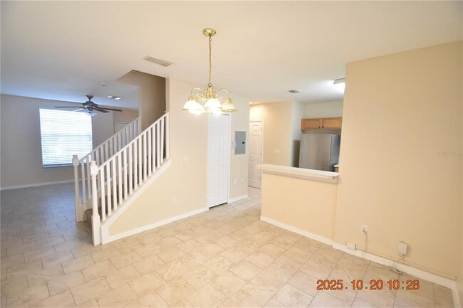 Building Photo - 6146 Olivedale Dr