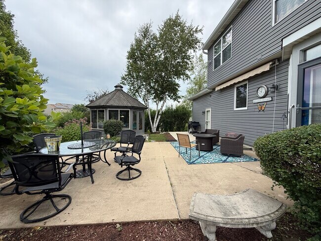 Building Photo - 209 Rogers Way