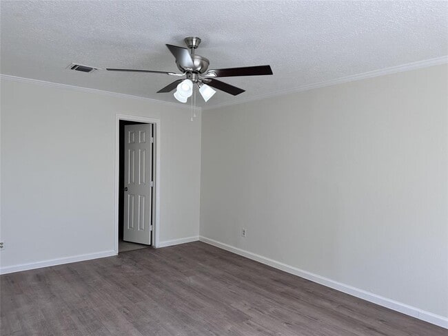 Building Photo - 7703 Braesridge Ct