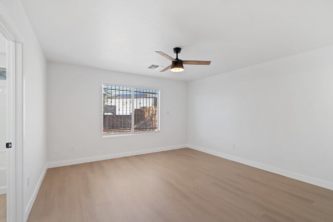 Building Photo - 3721 W Avenida Fria