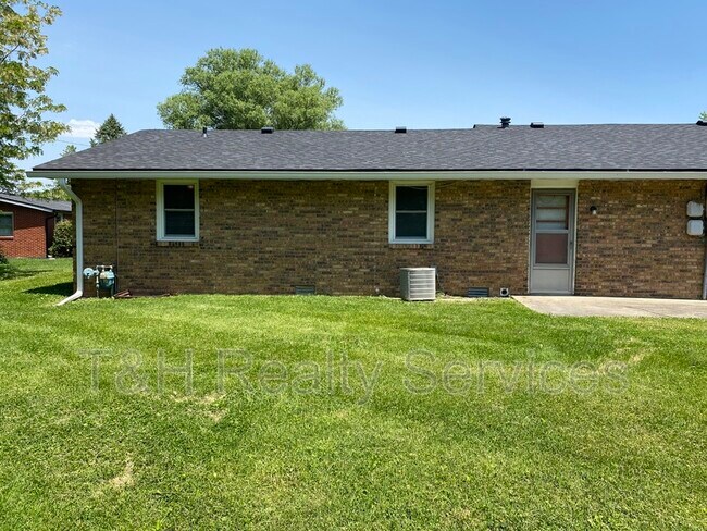 Building Photo - 4437 Mellen Ct