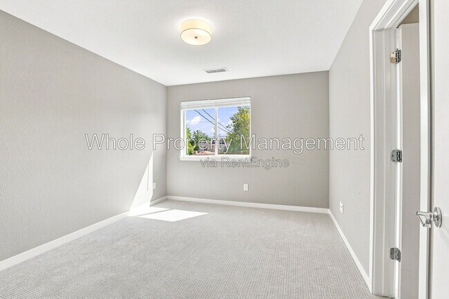 Building Photo - 5230 Stuart St