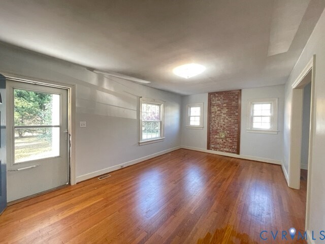 Building Photo - 15352 Binns Rd