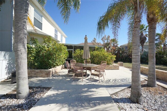 Building Photo - 10905 Capstan Lake Dr