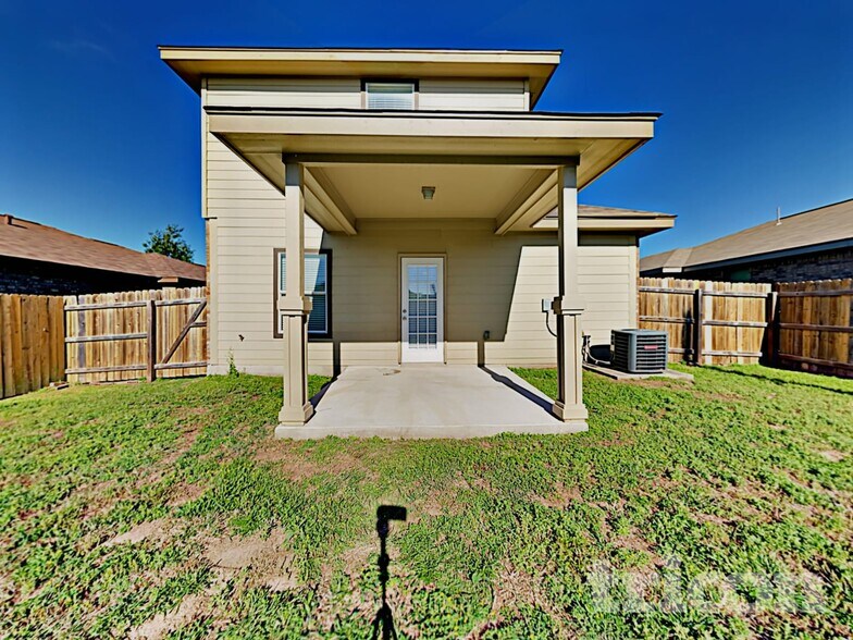 Building Photo - 3846 Bogie Way