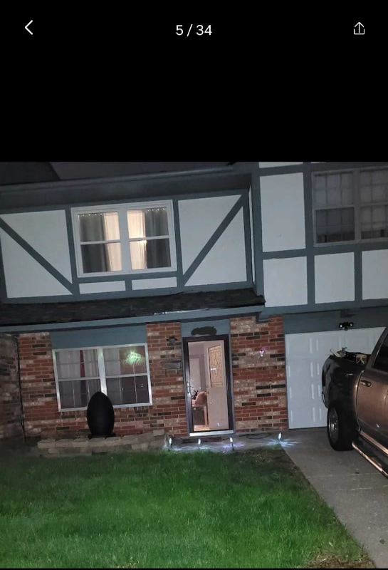 Building Photo - 4005 Hedges Ave