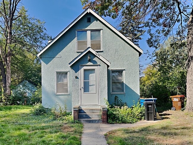 Building Photo - 1697 Payne Ave