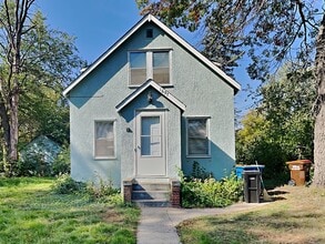 Building Photo - 1697 Payne Ave