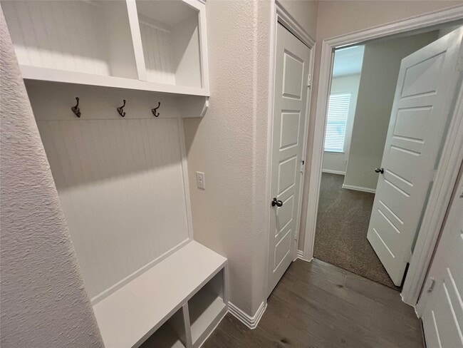 Building Photo - 4108 Amethyst Dr