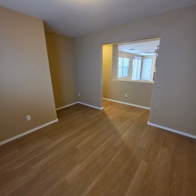 Building Photo - 18418 W Westfall Way