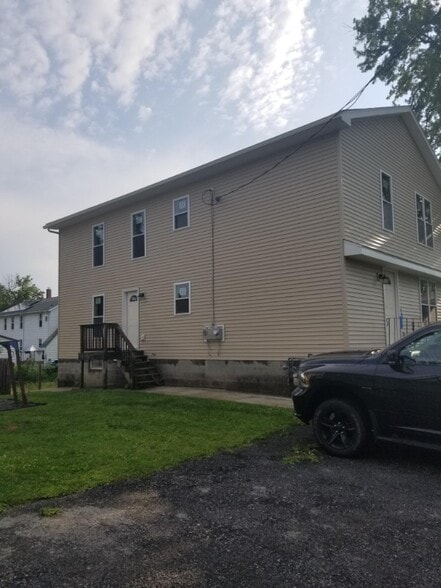 Building Photo - 15 Winthrop St