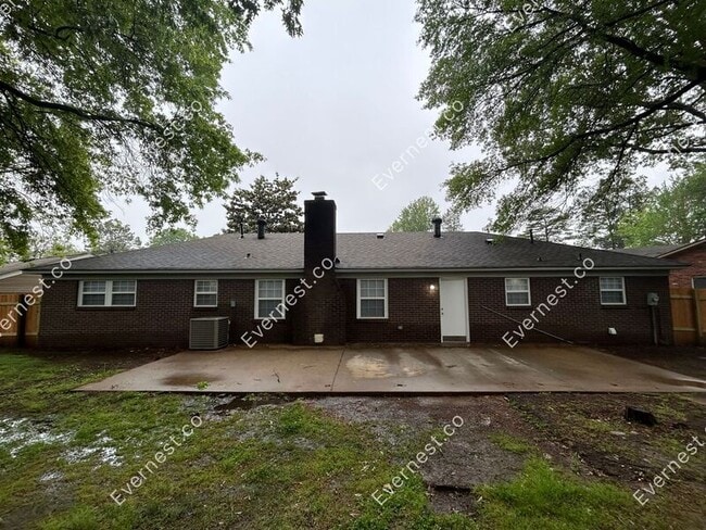 Building Photo - 958 Mecklenburg Cove
