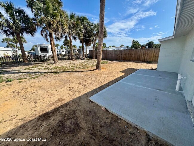 Building Photo - 2700 S Hwy A1A