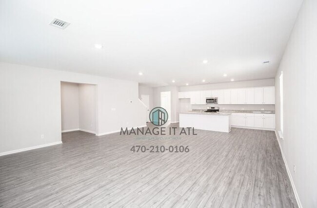 Building Photo - Brand New 4 Bedroom home