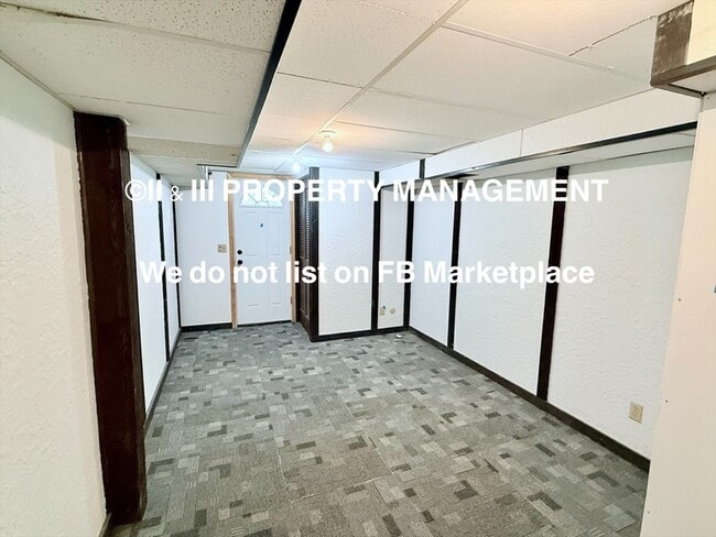 Building Photo - 8602 W 84th St