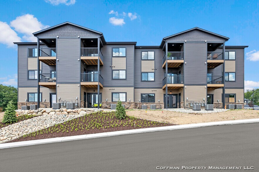 Building Photo - North Dell Commons