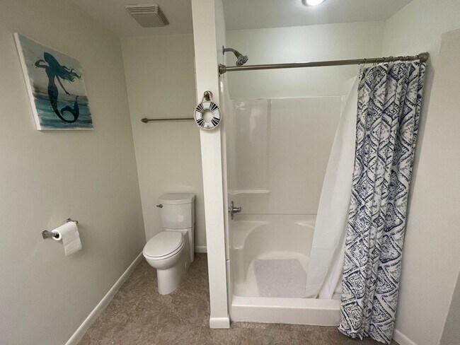 Building Photo - Ocean Pines condo fully furnished! Locatio...