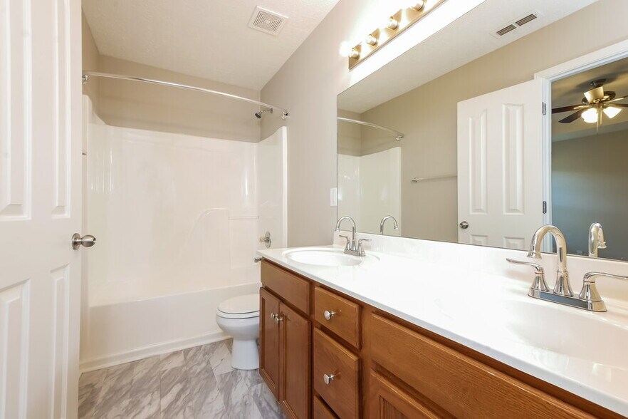 Building Photo - 3044 Swilly Ct