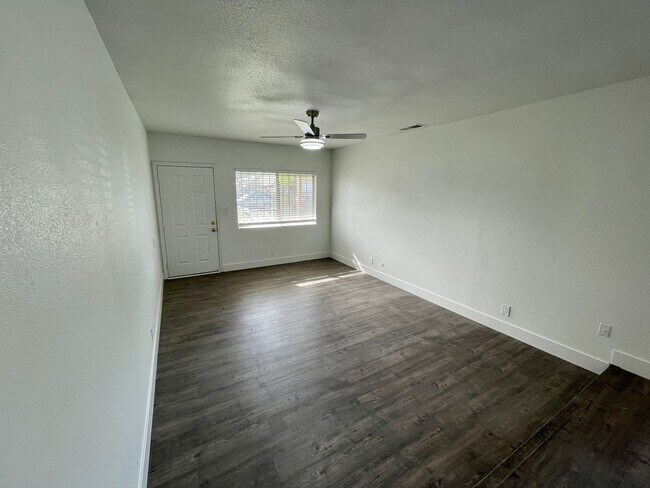 Building Photo - 6609-6611 50th St