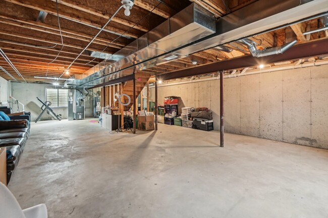 Building Photo - 25125 Rockwell Ln