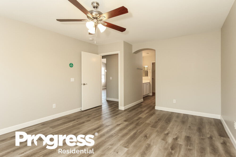 Building Photo - 9321 W Purdue Ave