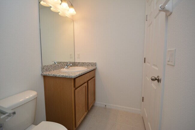 Building Photo - "Charming 3-Bedroom Duplex with Granite El...