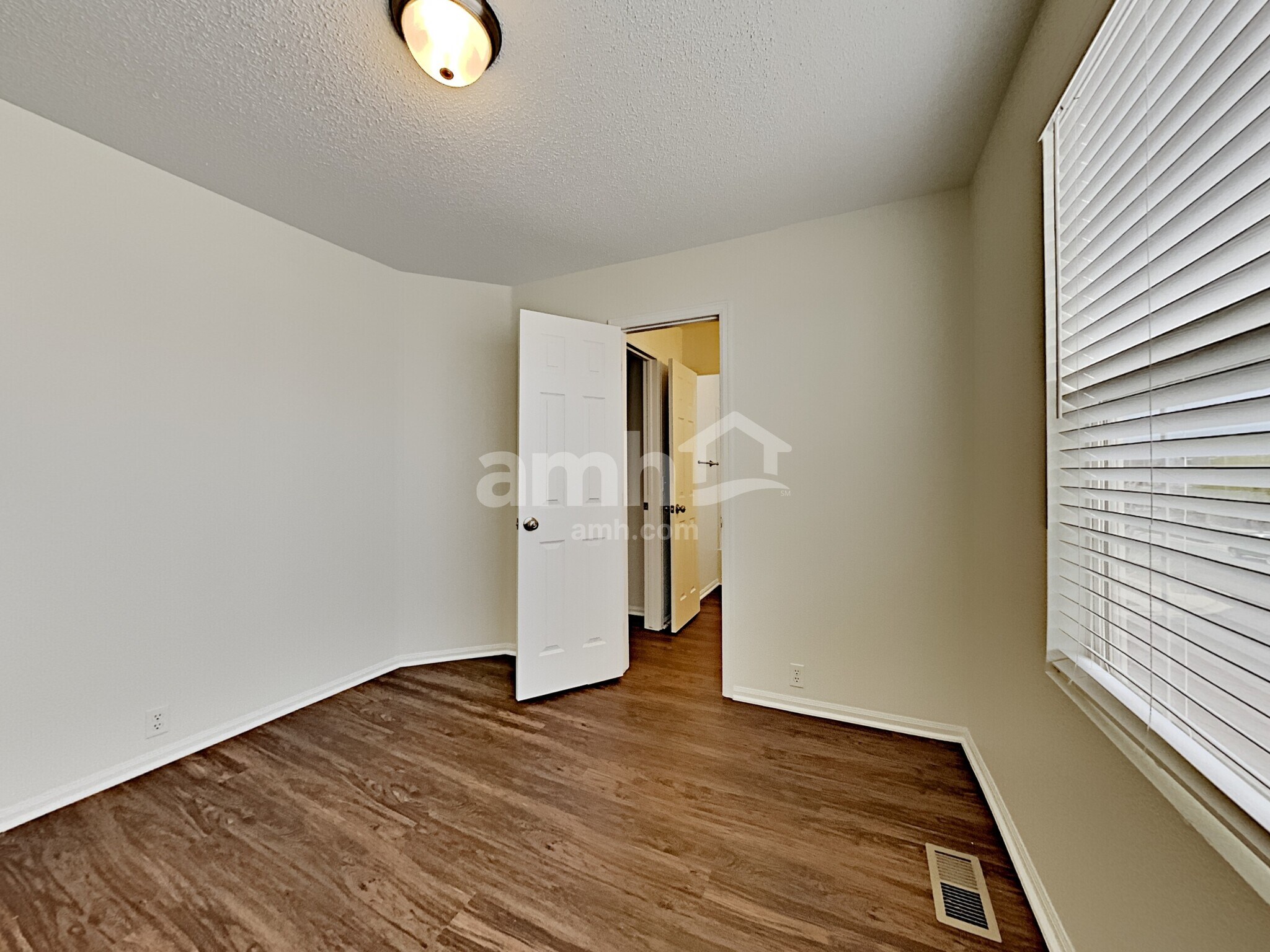 Building Photo - 15833 E 98th Pl