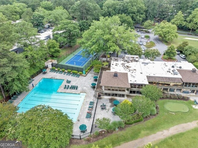 Building Photo - 12 Vista Square NW