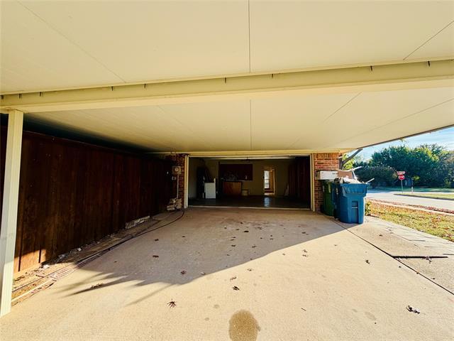 Building Photo - 2220 College Pkwy