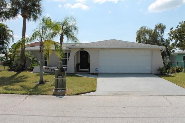 Primary Photo - 6620 Josie Ln