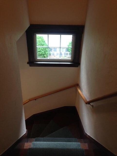 Building Photo - 280 Willow St