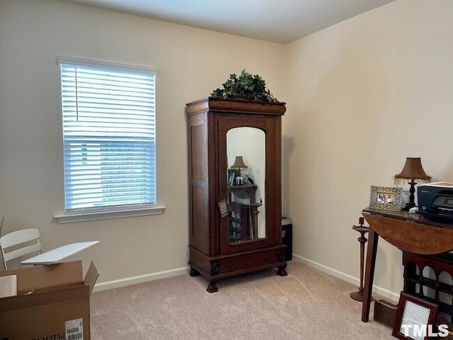 Building Photo - 1116 Finch Ct