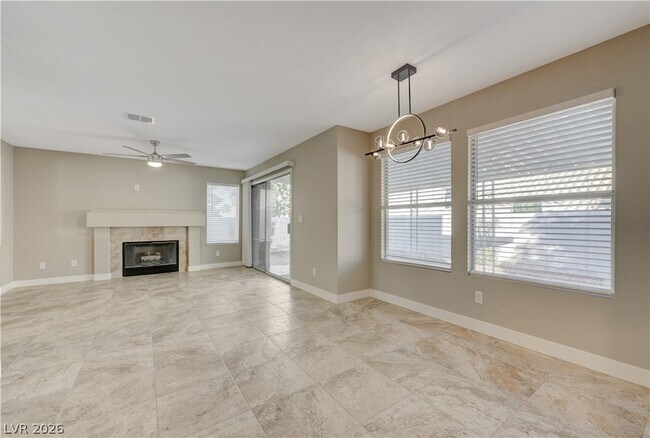 Building Photo - 170 Mirador St