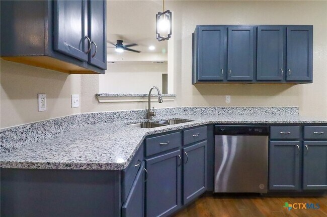 Building Photo - 3218 Rampart Loop